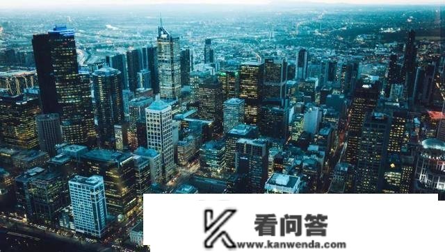 第一个“睡城”，房价从3万降至一万七，购房者：谁也没有料到