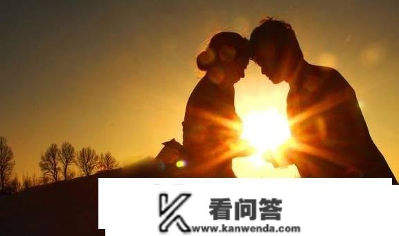 “丈母娘抱病，我不会卖房拯救！成婚时给的彩礼，够救她100次”