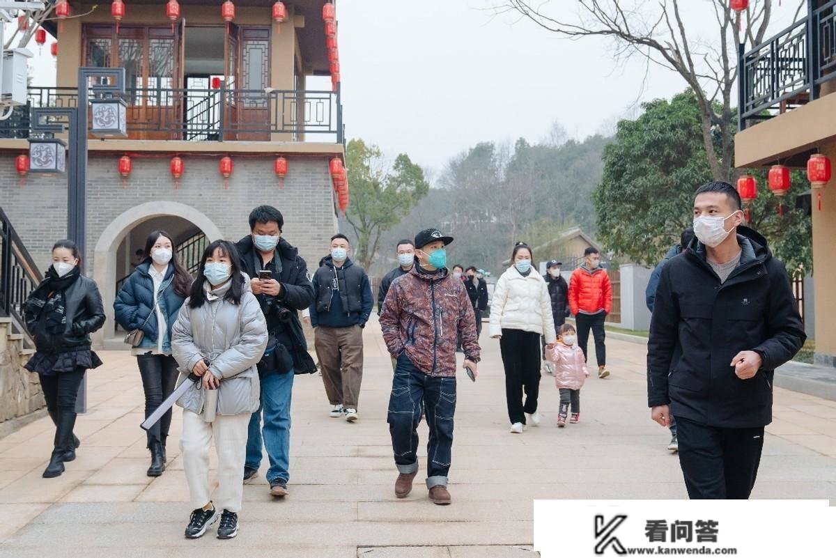 泡汤赏景两不误！来赤壁龙佑酒店奢享大天然温泉秘境