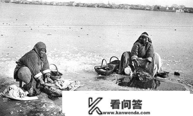 清朝乞丐在“鸡毛房”中挺过严冬，不至于被冻死，什么是鸡毛房？