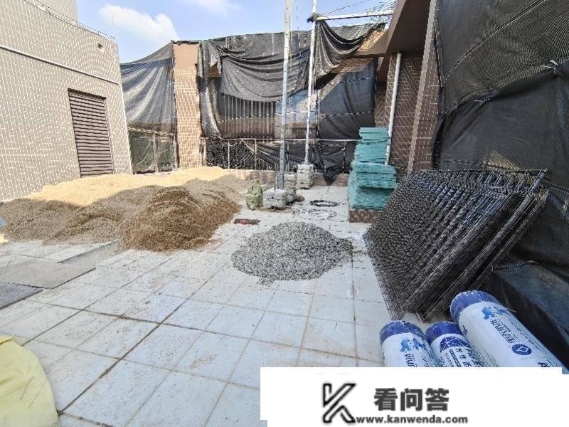 广州黄埔出名小区惊现违建，屡被赞扬施工不断