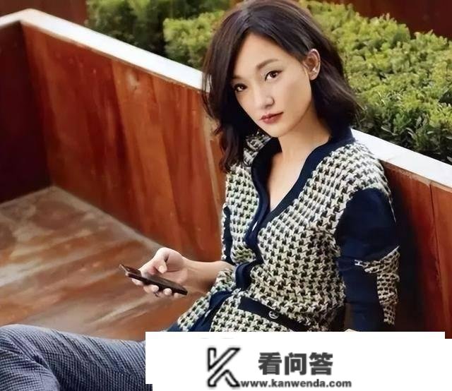 周迅妈妈陈以琴：心疼女儿感情路坎坷，现在又为她的新恋情担忧