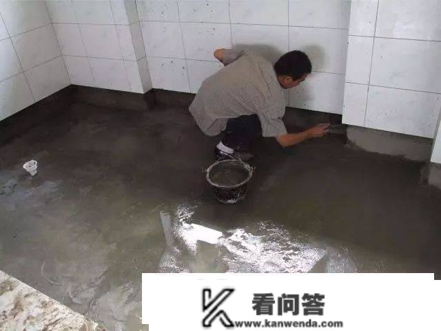 给卫生间刷了3遍防水，入住半年就漏水，拆修师傅说，那3点没做好