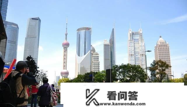 中国十大更高建筑，第一高达632米，台北101楼已排名第八