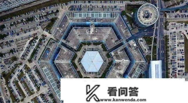 美国五角大楼为什么建那么多茅厕？电梯却很稀有，有何出格之处？