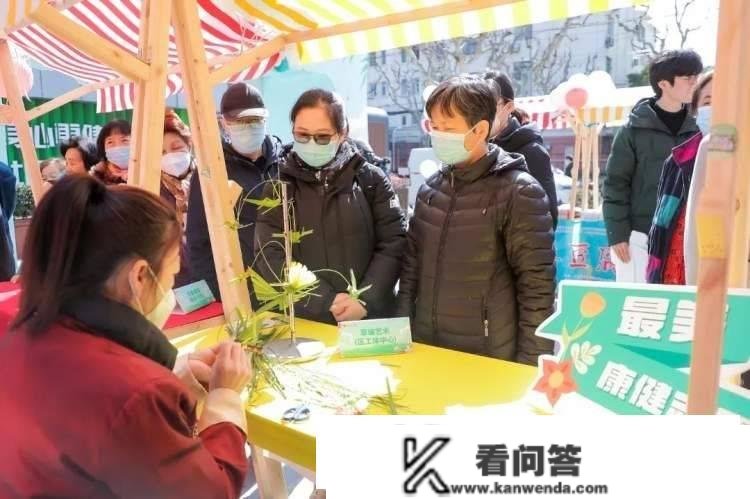 学雷锋合理时！徐汇各街镇将雷锋精神融入日常、化做经常