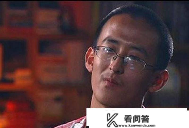 他10岁高考25岁博士结业，曾以不读书逼父母在北京买房，现状若何