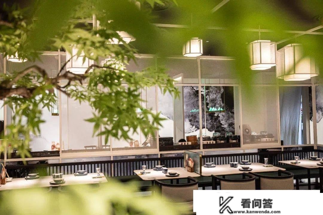 冬季上新！南宁第①家水墨版「绿茶餐厅」，在江南水乡中赏味美食！