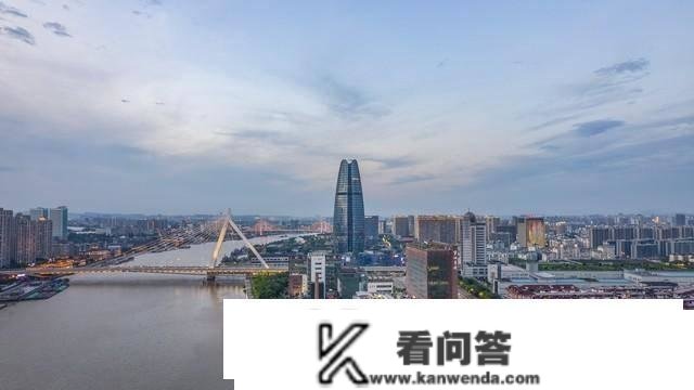 浙江宁波楼市的危机，高贵的宁波房价，争做房奴仍是继续躺平