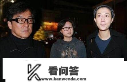 小龙女说给她一个亿也不忍父哥哥房祖名暗里见妹妹对她很赐顾帮衬