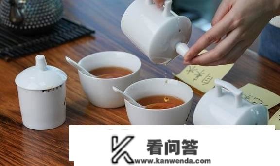 小喜年测评｜纯清水、沏茶水和自来水沏茶的区别，成果意想不到