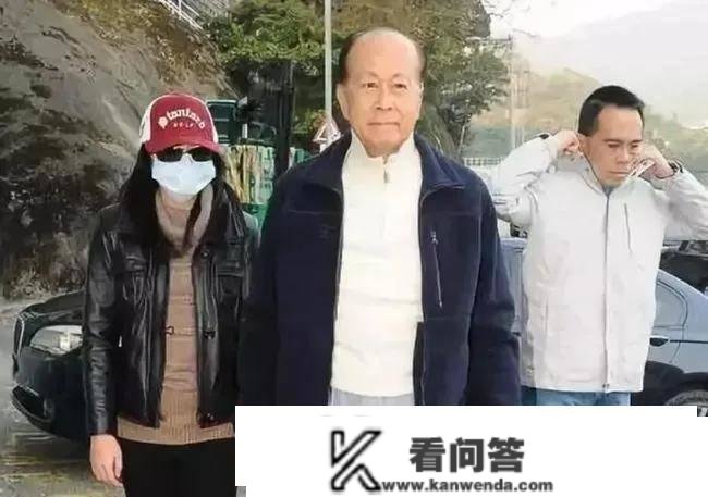 李嘉诚坐防弹汽车，何鸿燊藏儿子20年，为何霍家不怕子孙被威胁