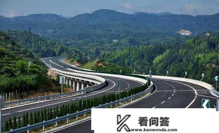 山东新开工的双向六车道高速，投资214.8亿元，路过潍坊三市