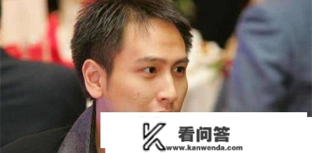 父亲生前买下上海133套房，现在每套价值上亿，儿子跻身百亿富豪