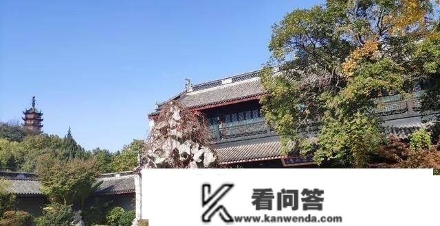 乾隆皇帝命令修建7座楼阁，专为存“全国第一书”，现在少有人知