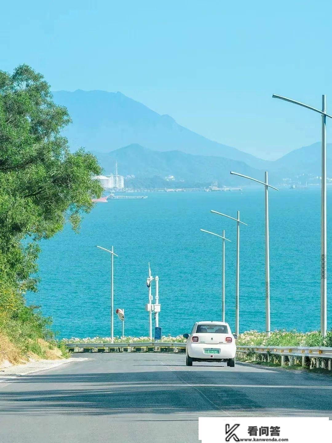 三月满城花海，拥有小寡治愈系海岸线，称之为初春最美的海滨城市