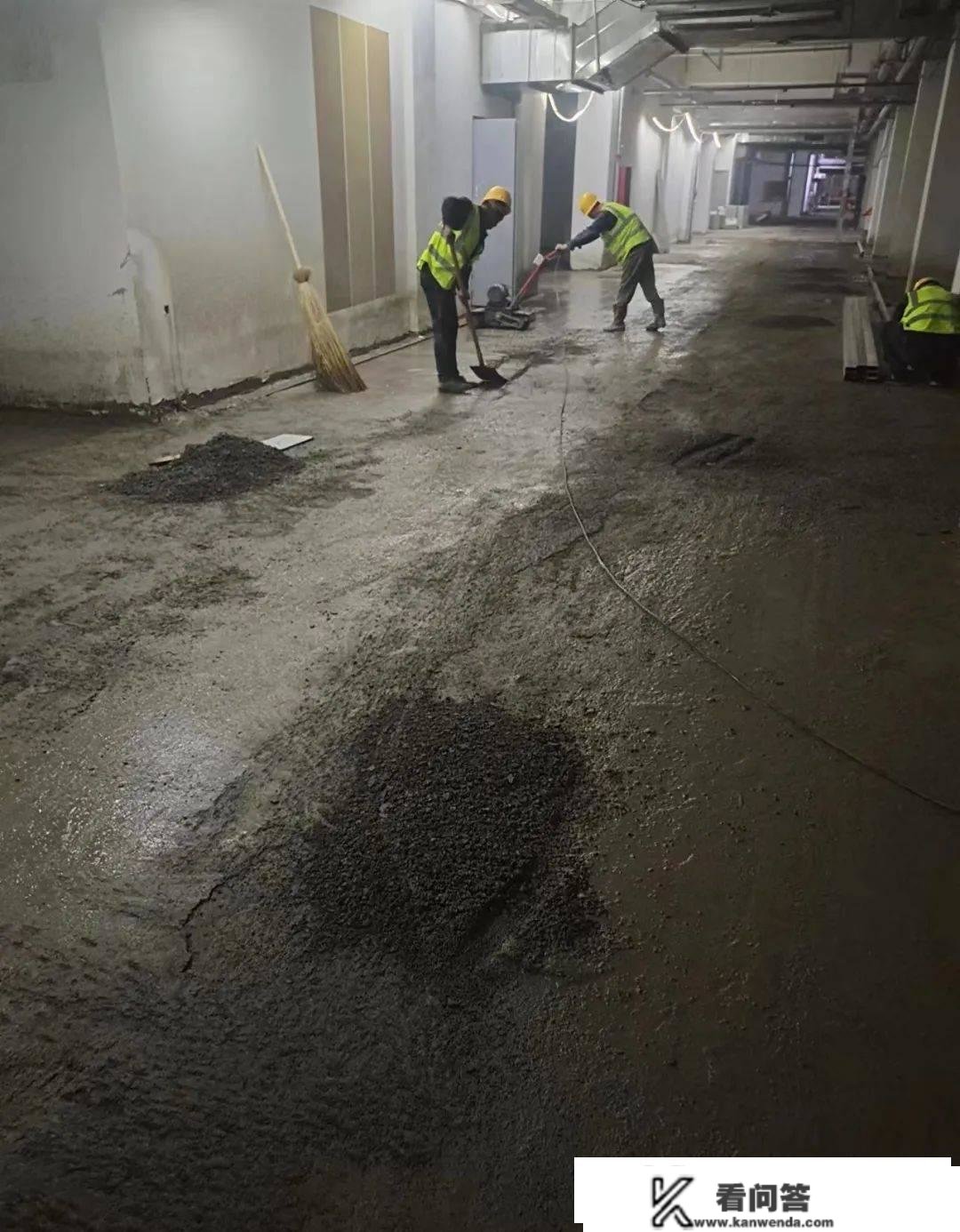 绿城集团港湾.安然府（二期）地下车库钻晶地坪