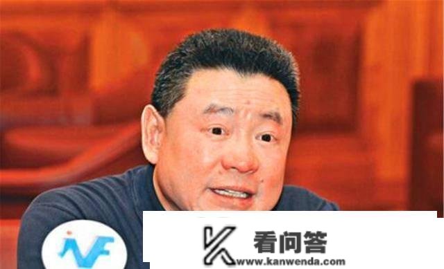 多年收益一分税不交,他赚够金额后一口气封闭300家公司,逍遥海外