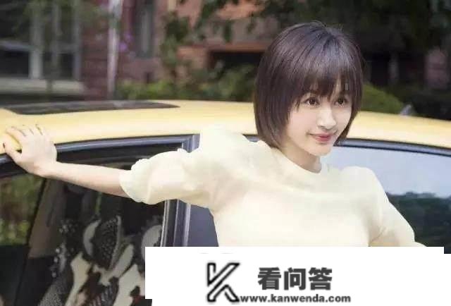 王子文新剧抠图被曝光，网友：不学赵丽颖偏要学Angelababy！