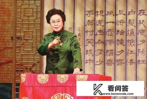 《三国演义》评书谁说的最好？谁的评书《三国》说得最好？