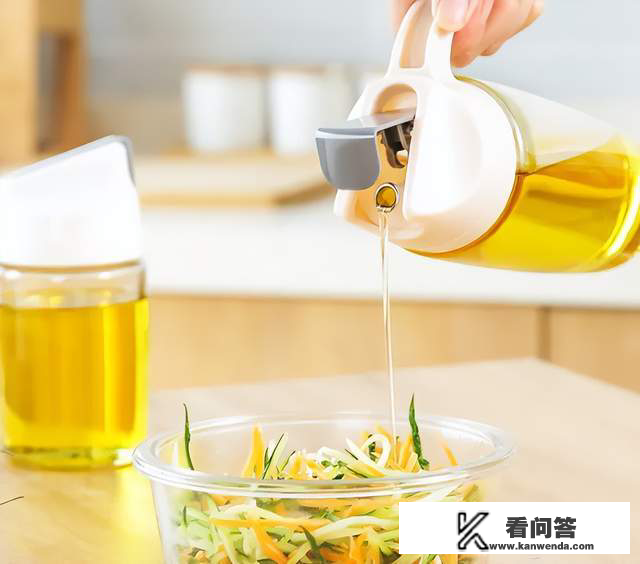 怎么戒糖控油？装菜油最好用什么器具？