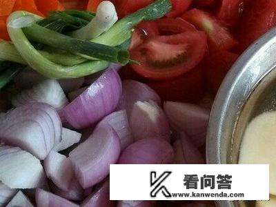 【土豆炖牛肉】怎么做好吃？