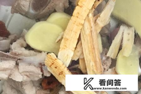 土豆排骨汤的做法？