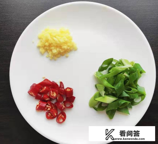 干黄花菜怎么做好食用如何做黄花菜？干黄花菜怎么食用？