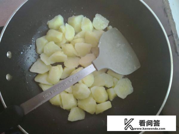 土豆的做法？土豆块的家常做法？