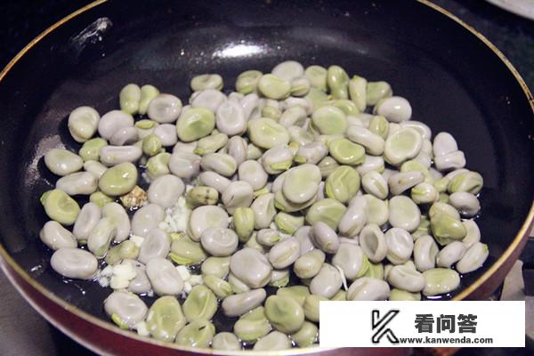 鲜胡豆怎么做好食用？新颖胡豆怎么做好食用？