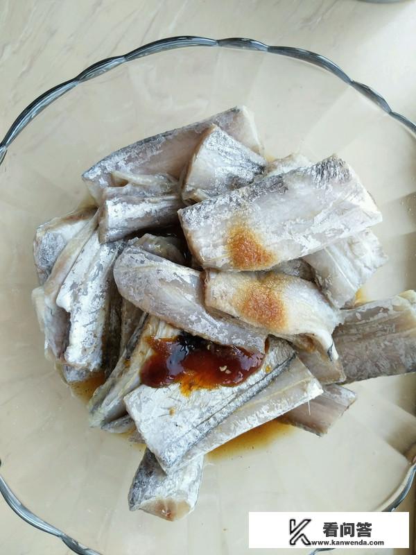 炸带鱼段怎么炸香酥脆好食用？带鱼段怎么炸香酥脆好食用？