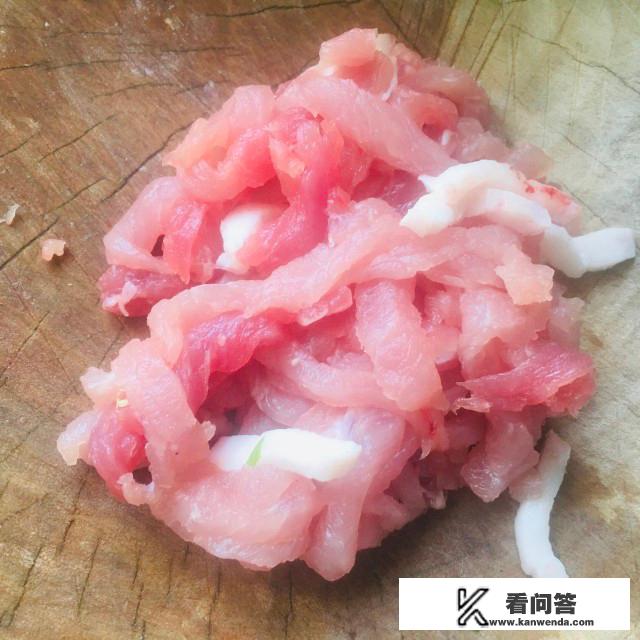 芹菜炒肉怎么炒好食用又简单