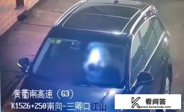 男女高速隧道内做不雅事件，你敢在隧道停下车吗？有什么危害