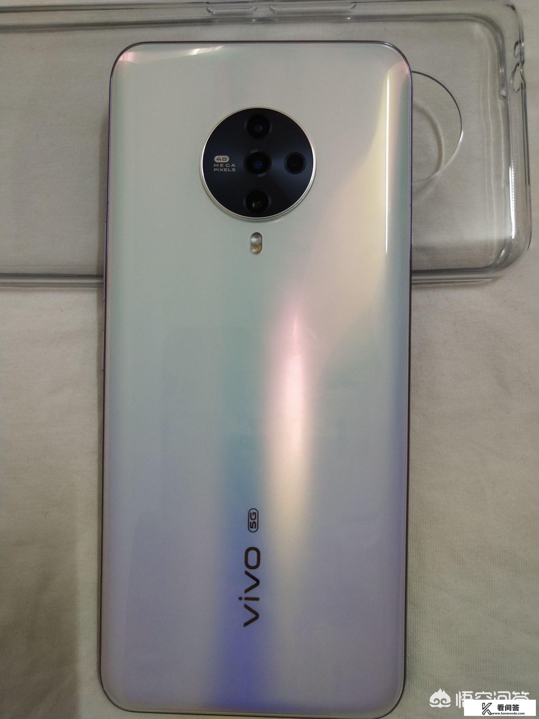 vivo S6和华为Nova7相比，你更看好谁