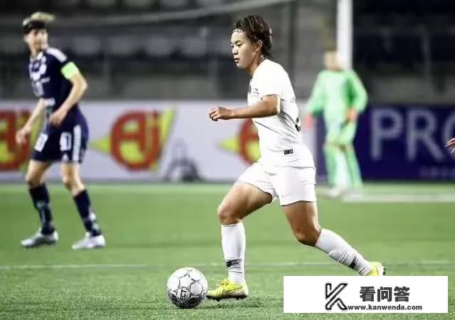 法甲女足，巴黎女足3-1巴黎FC，王霜独造三球，助攻双响，如何评价王霜的表现