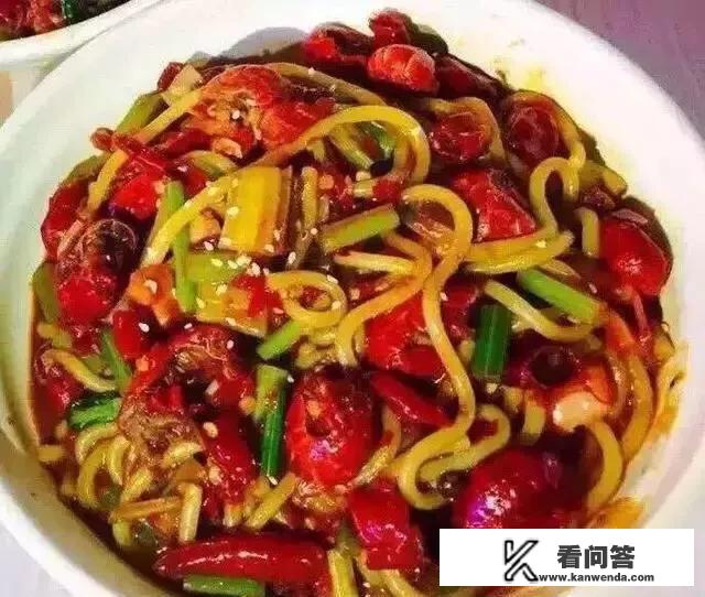 去新疆旅游，哪些美食不容错过