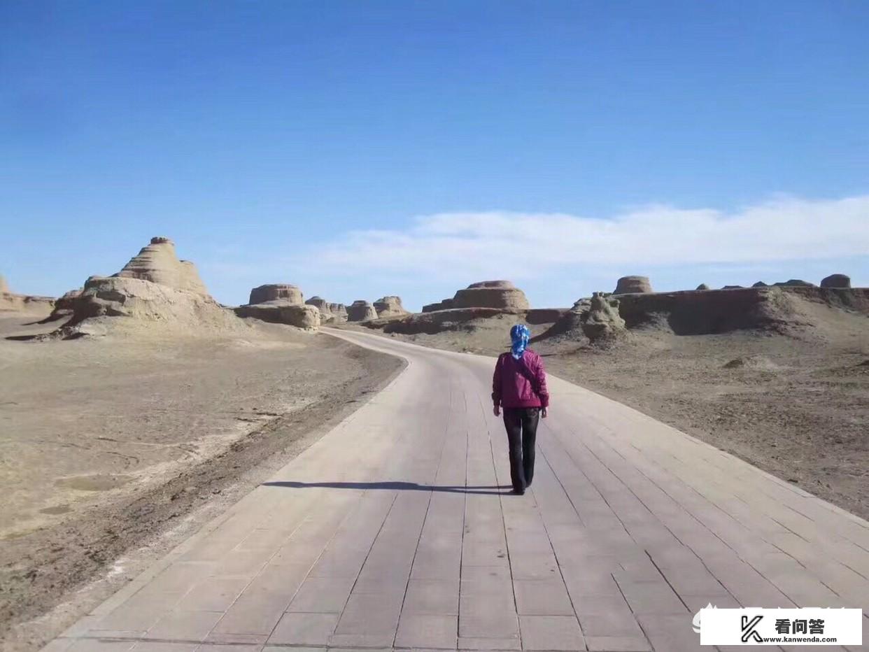 你有没有一瞬间，想一个人去旅游或流浪