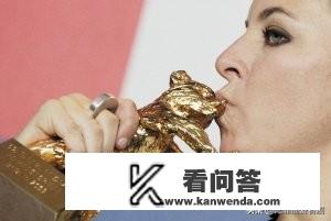 如何评价《伤心的奶水》这部电影