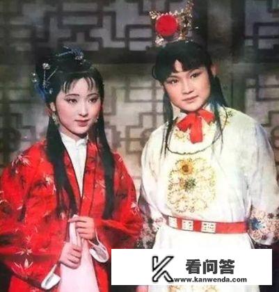 《红楼梦》袭人和宝玉发生了关系，黛玉不嫉妒反恭喜，为什么却嫉妒宝钗呢？3p欧美电影在线