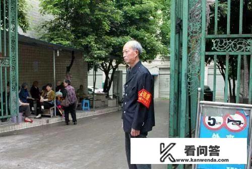 你见过哪些嚣张跋扈，被打了之后，还不知悔改的人？高手包围乞丐电影在线观看