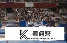 有什么让人笑的肚子疼的GIF