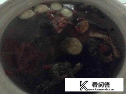 菌子炖鸡做法？