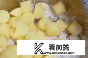 家常菜（红烧日本豆腐）的做法？