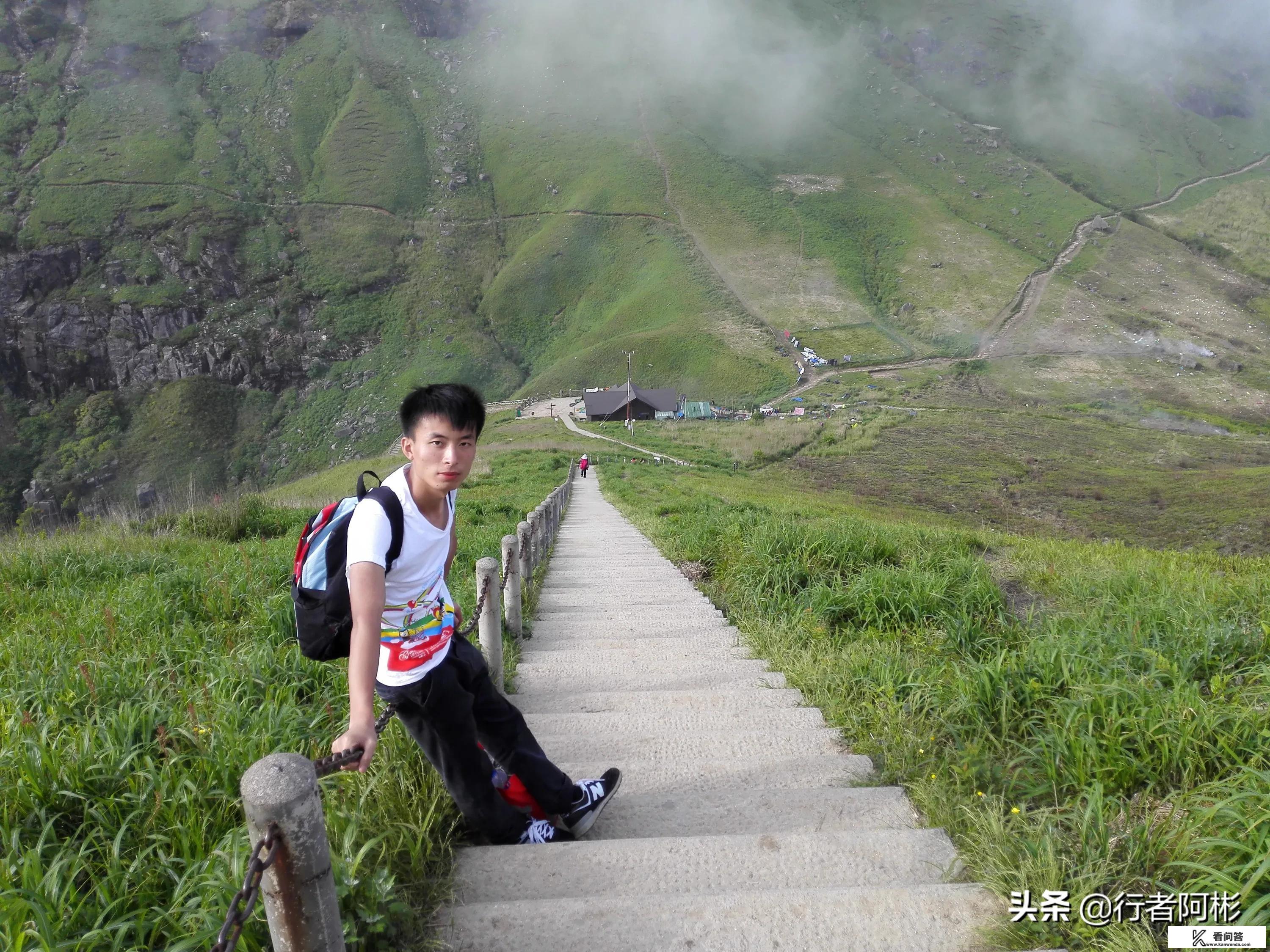 一直想出去旅游，不知道去哪里，大家可以留几张你们印象深刻的旅游风景图吗？