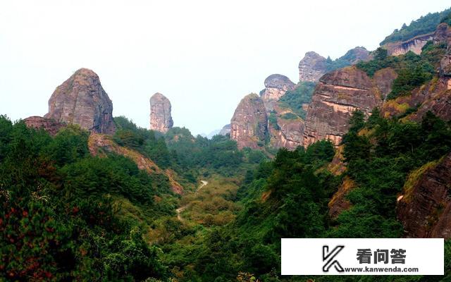 上海出发，旅游两三日，有哪些好看的山水地推荐？