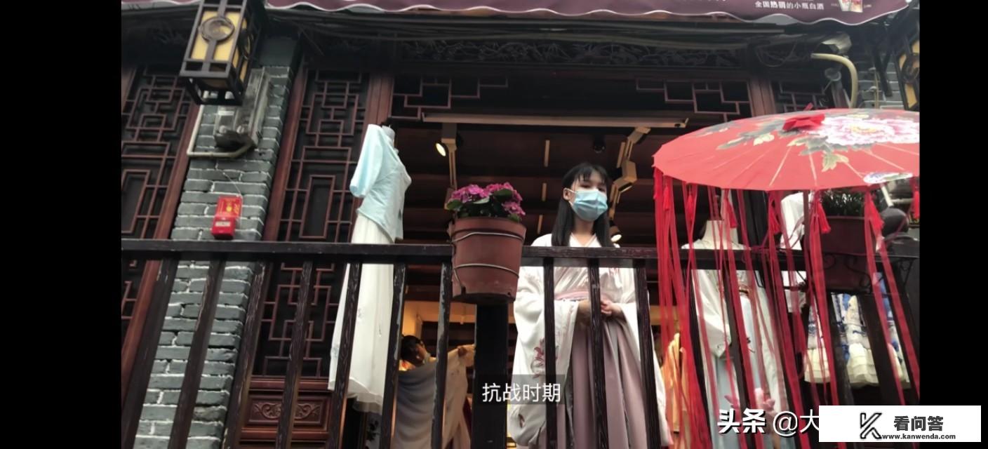 在景区小镇开一家汉服实体店可以吗？