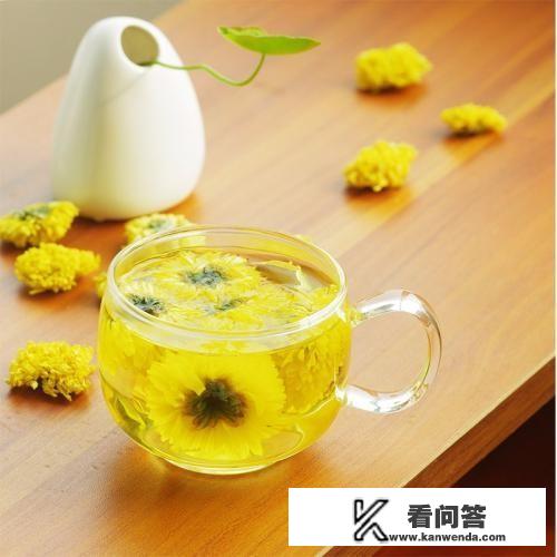 喝菊花茶有什么好处？有副作用吗