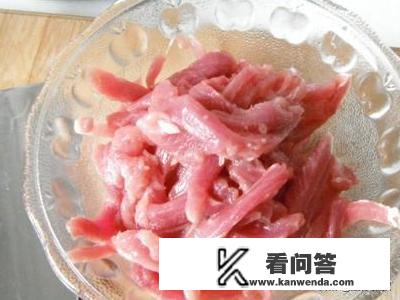 家常肉丝拉皮怎么做