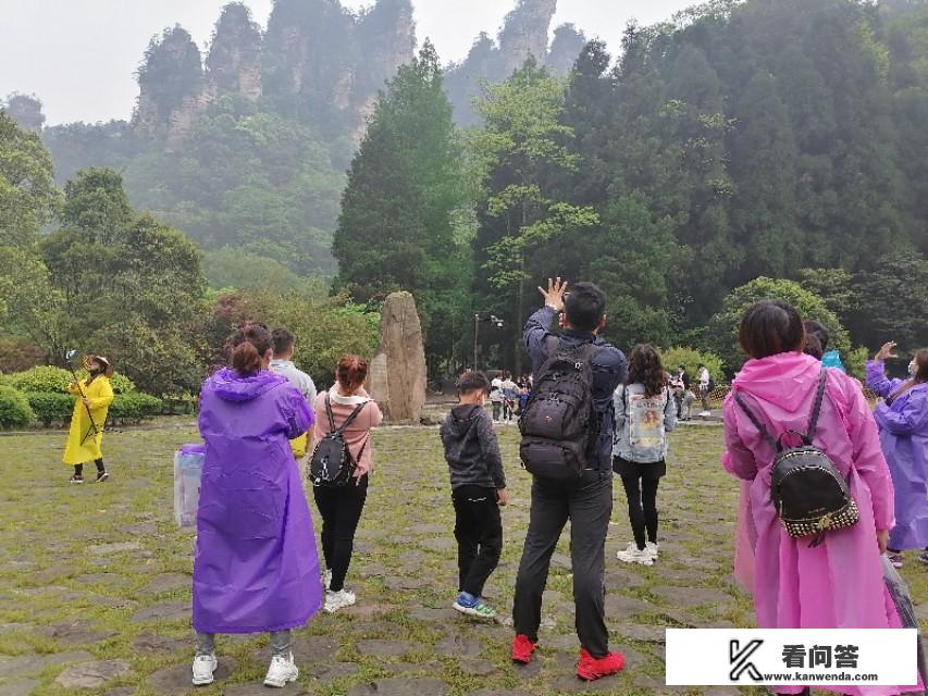 去张家界旅游，最全面、高效、实用且经济实惠的旅游路线有哪些推荐？