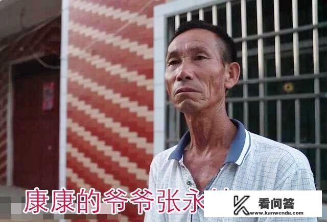 有一个香港电影女主怀孕被坏人绑在床上，把她肚子里的孩子给剖了出来装在了罐子里面？